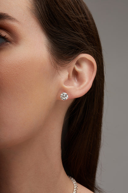 14k White Gold Round Brilliant Diamond Stud Earrings